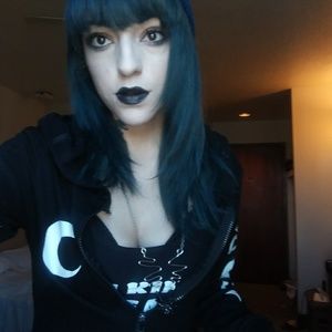 Meet your Posher, Diamond